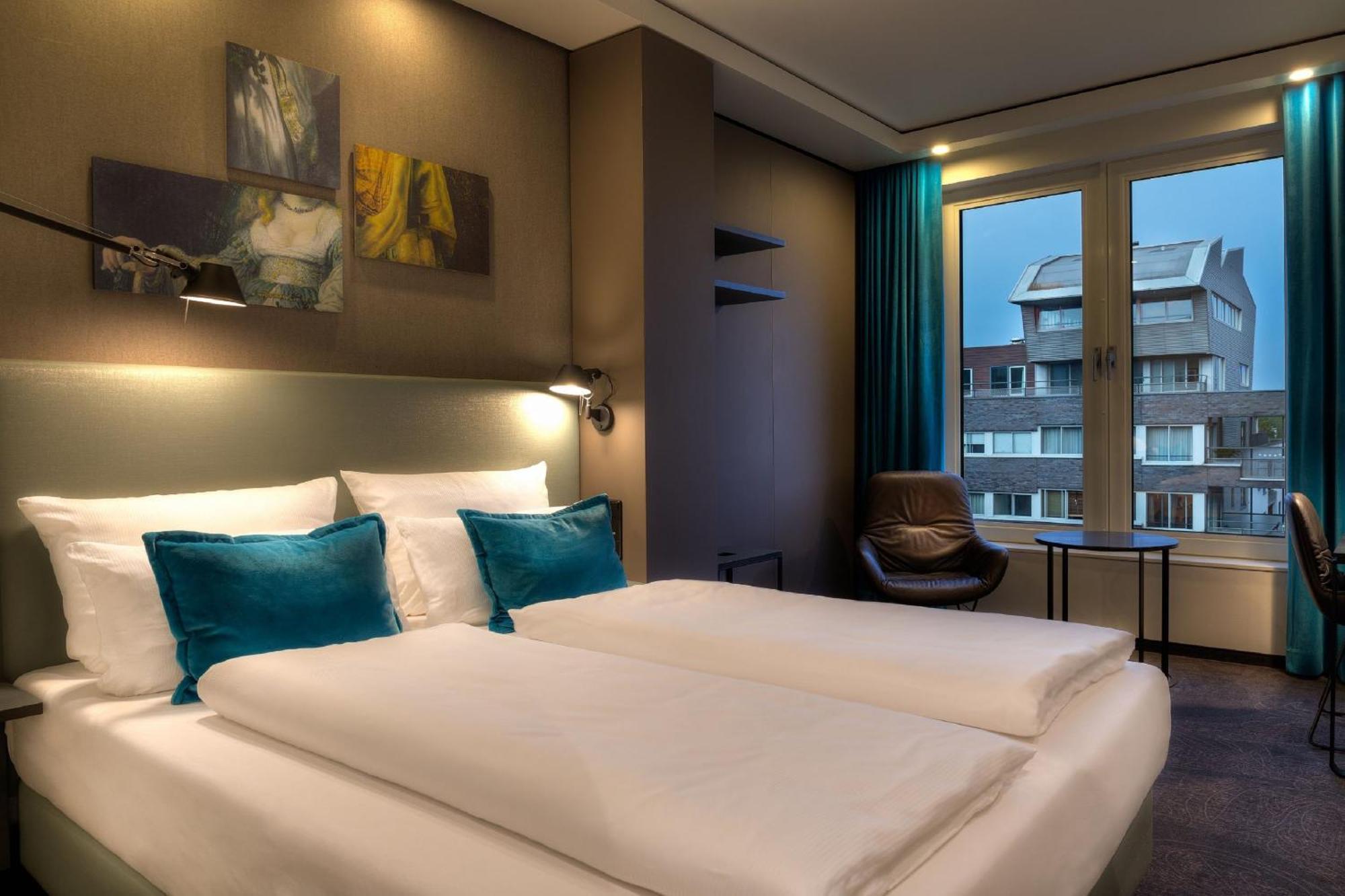 Motel One Amsterdam-Waterlooplein ภายนอก รูปภาพ