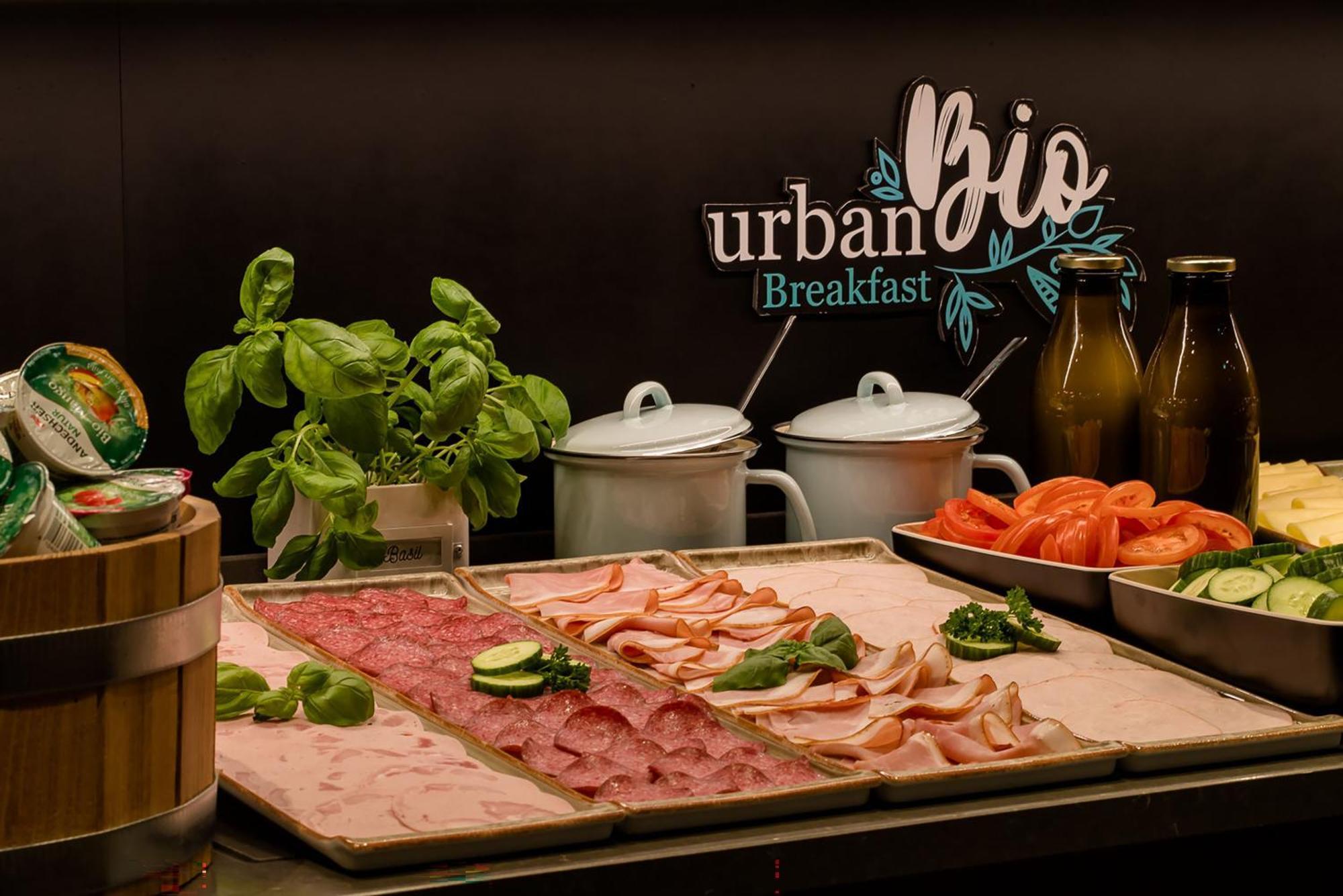 Motel One Amsterdam-Waterlooplein ภายนอก รูปภาพ